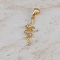 Celebrating the Beauty of Detail 9 Carat Yellow Gold Pendant A Timeless Piece of Jewellery