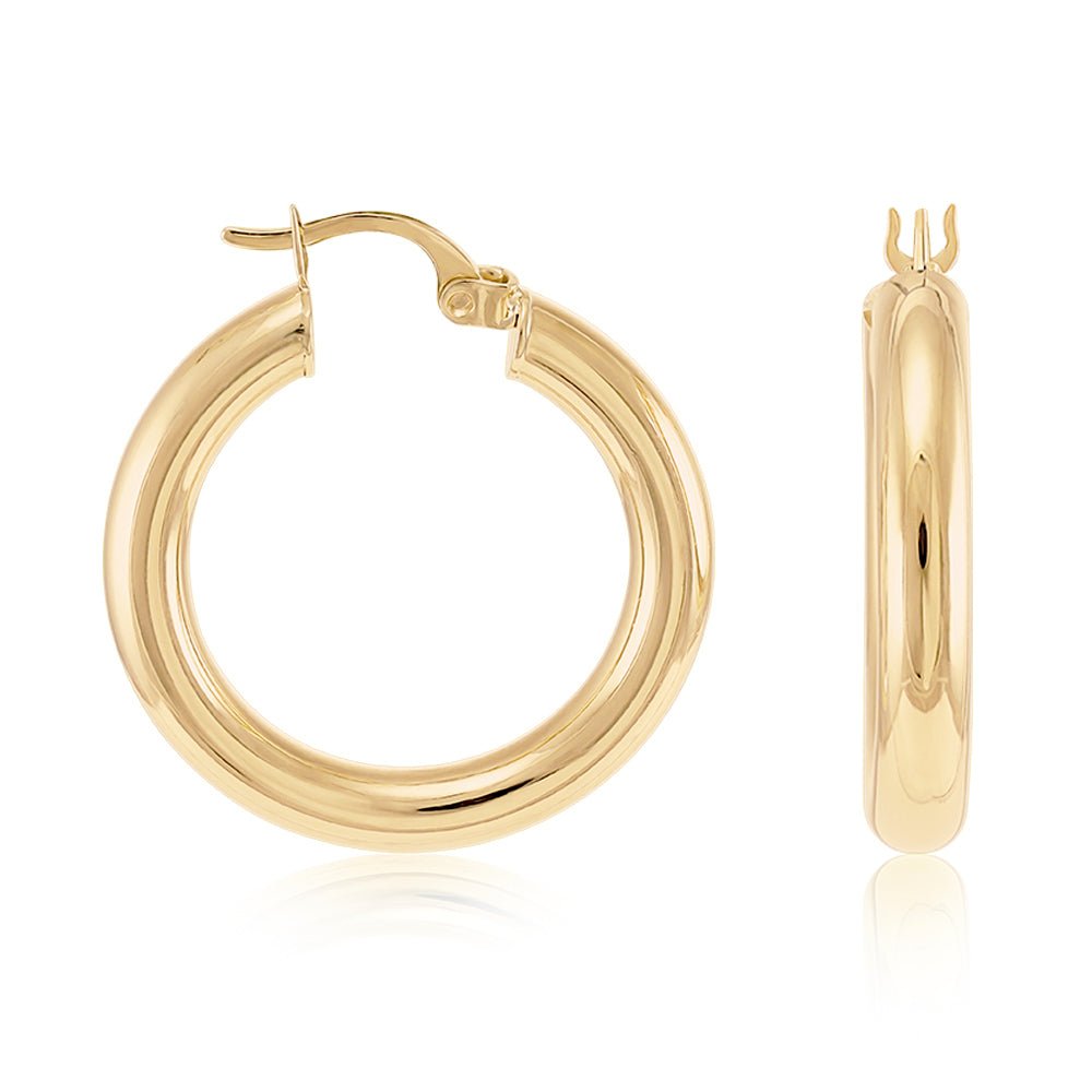 Effortlessly Glamorous 9 Carat Yellow Gold Earrings For a Lifetime of Memories