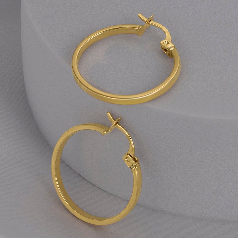 Radiance Captured in Every Facet 9 Carat Yellow Gold Earrings An Expression of Modern Elegance