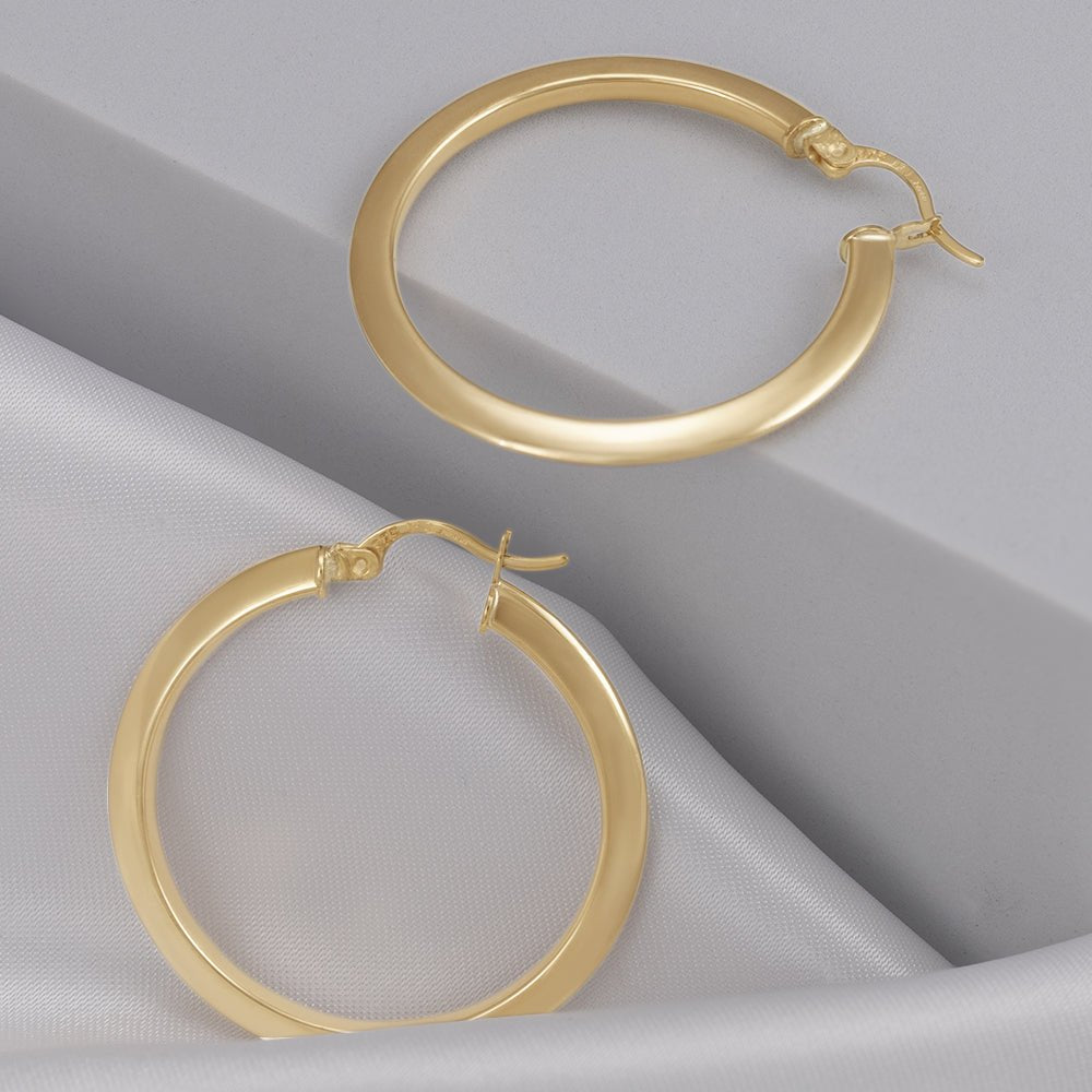 Celebrating Modern Craft 9 Carat Yellow Gold Earrings Designed for Enduring Elegance