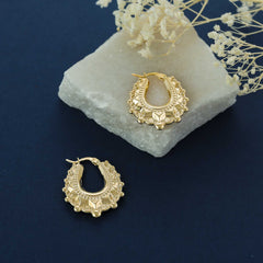 A Treasure of Elegance 9 Carat Gold Earrings A Celebration of Life’s Special Moments