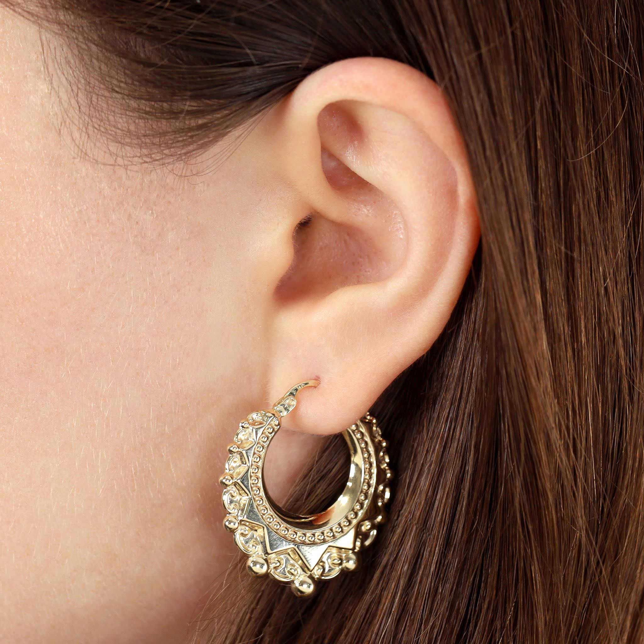 Elegance Beyond Compare 9 Carat Gold Earrings For the Sophisticated Collector