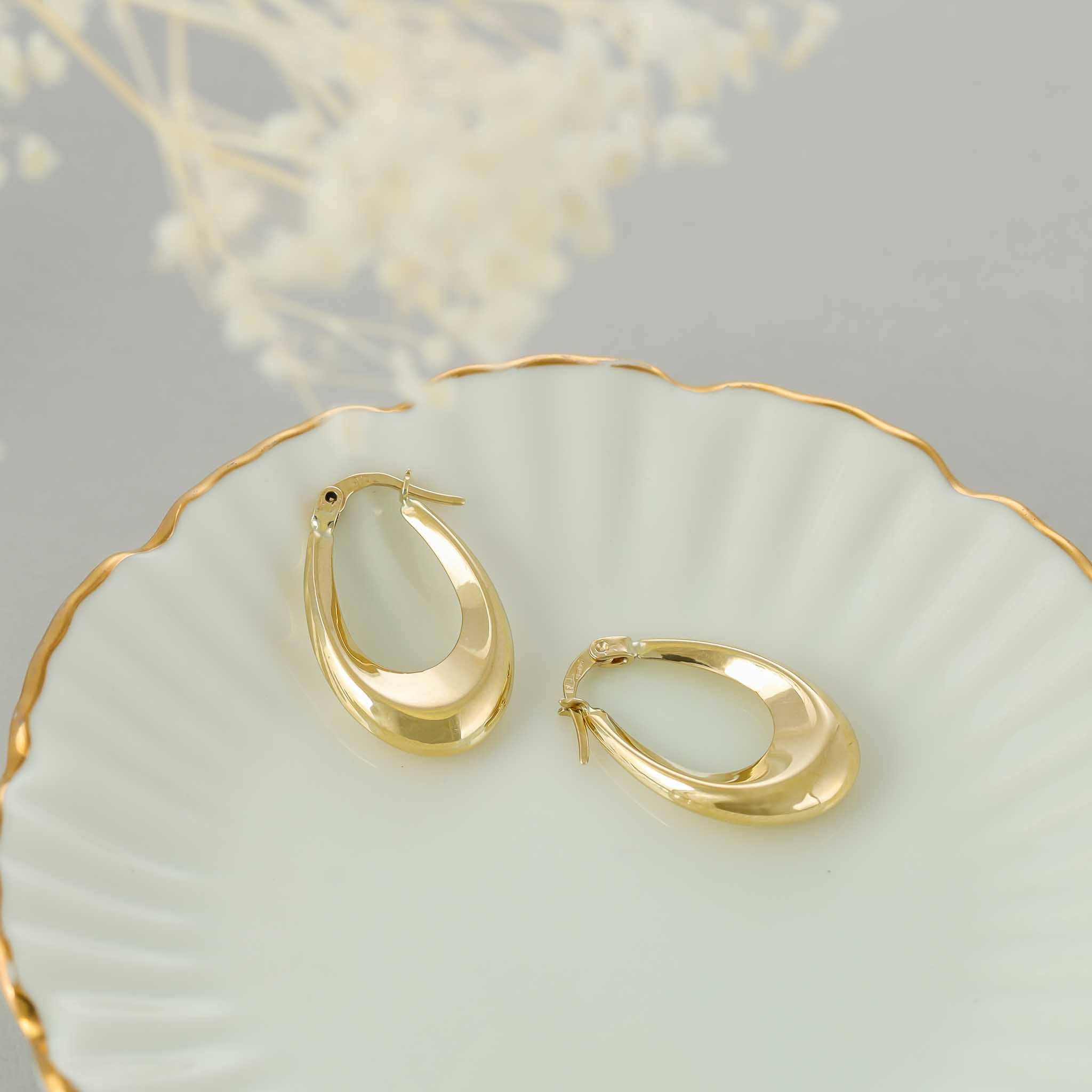 Effortlessly Timeless 9 Carat Gold Earrings For Unforgettable Moments