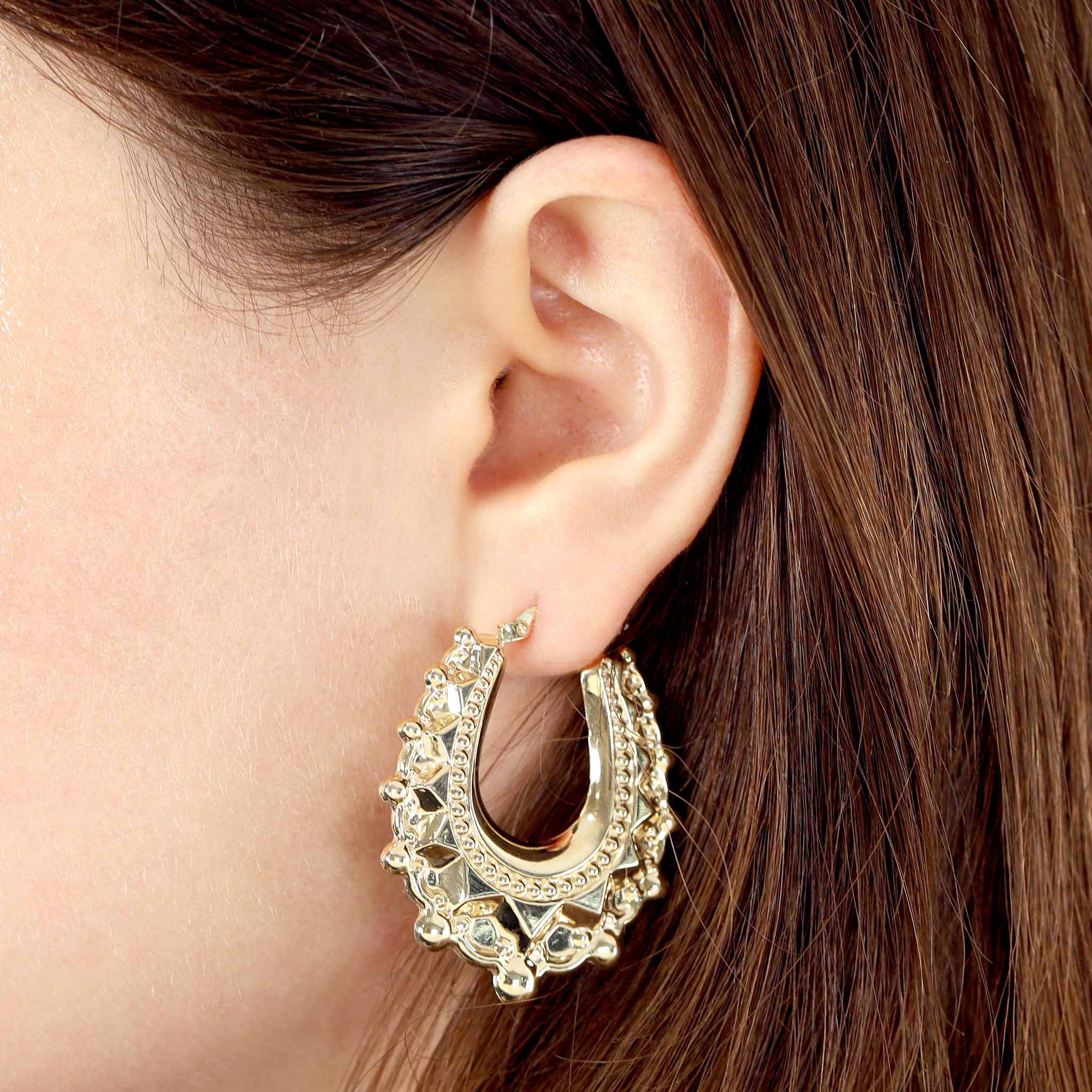 Inspired by Nature 9 Carat Gold Earrings Where Classic Meets Modern