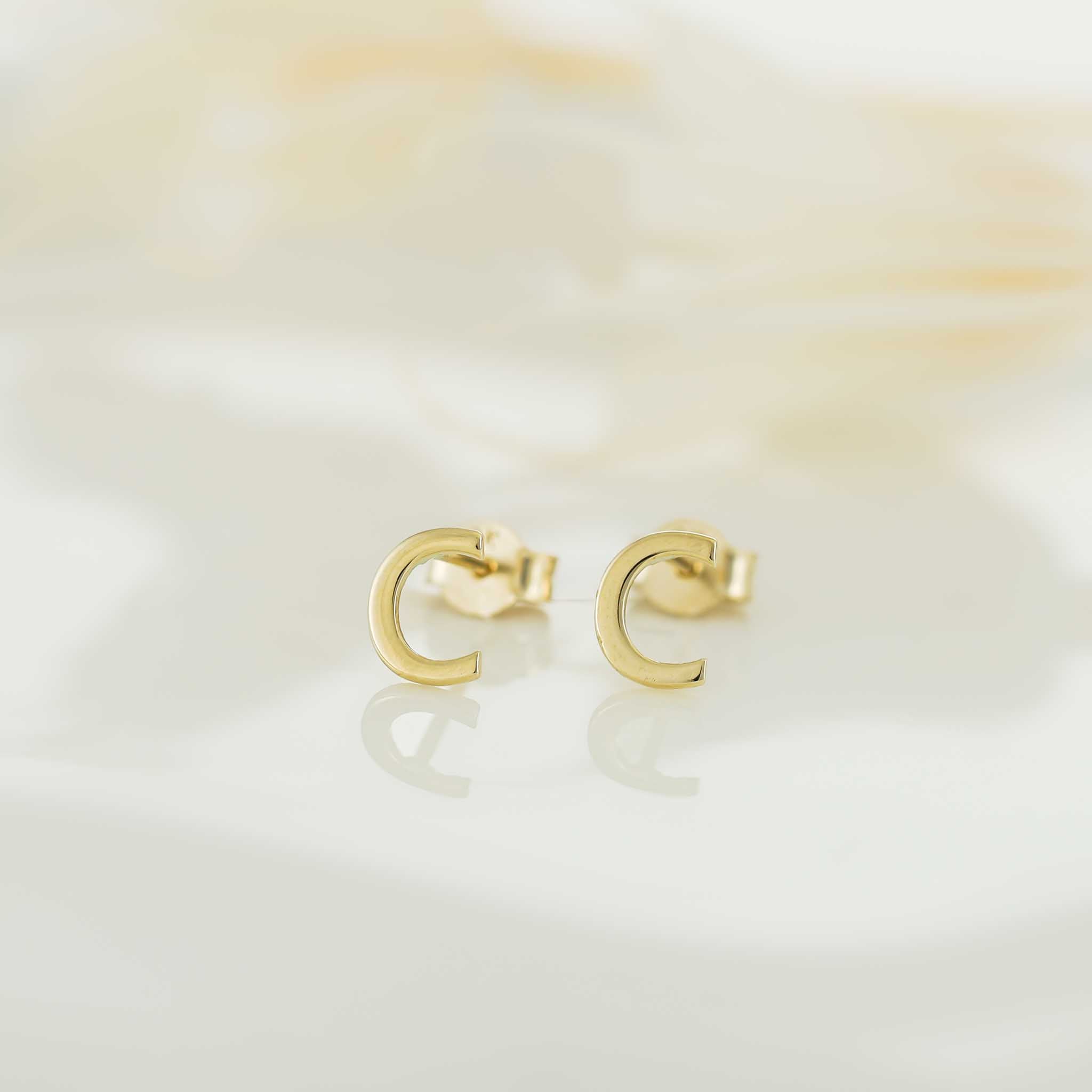 Effortlessly Refined 9 Carat Gold Earrings A Treasure for All Generations