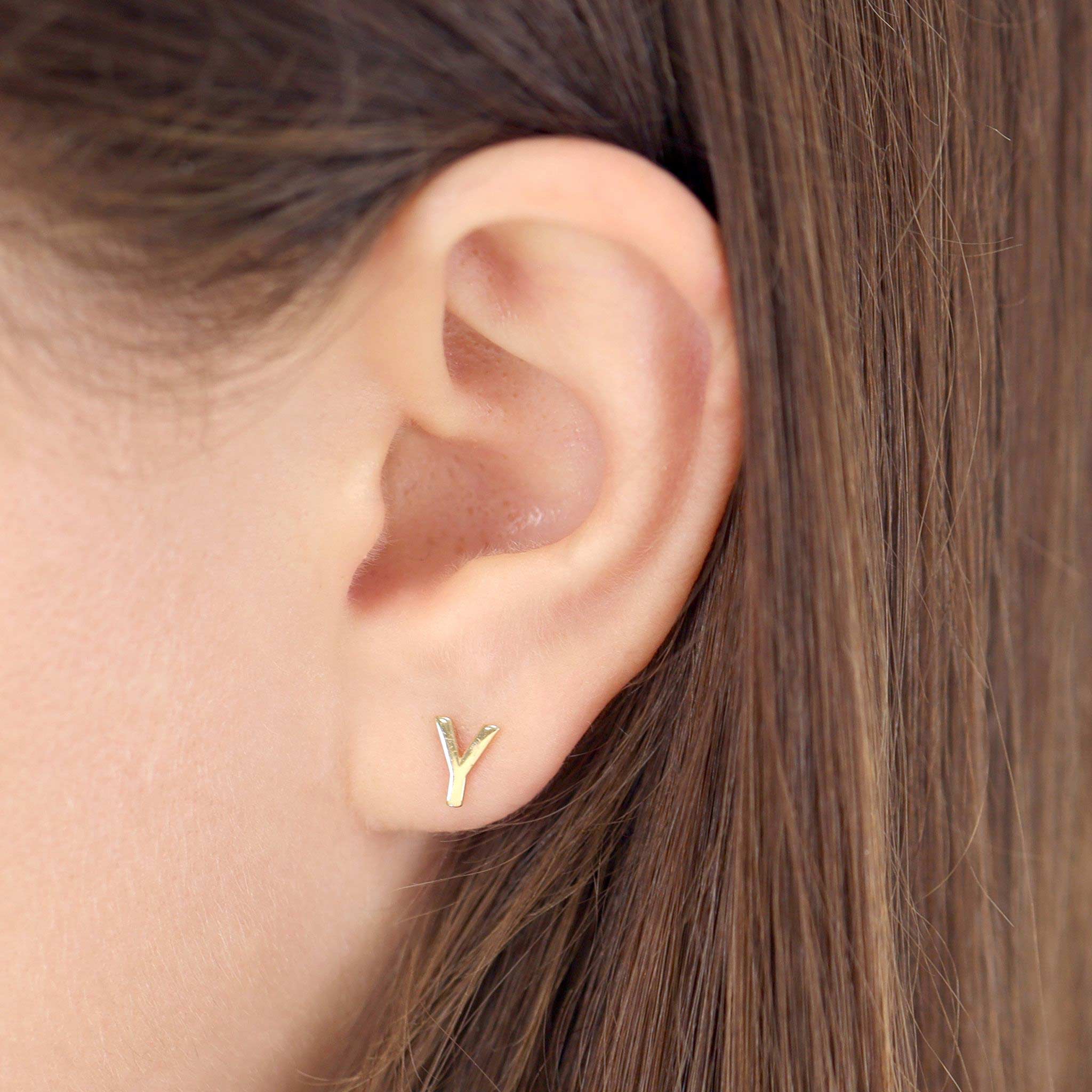 Chic and Sleek 9 Carat Gold Earrings To Be Treasured Always