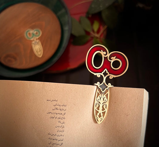 The Artisan’s Scissors  Brass Bookmark – Symbol of Creativity and Craftsmanship