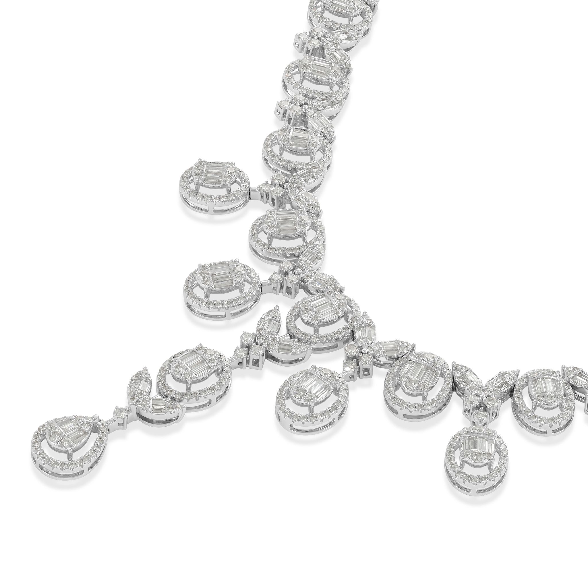 Captivating 18 Carat White Gold Necklace A Keepsake of Perfection