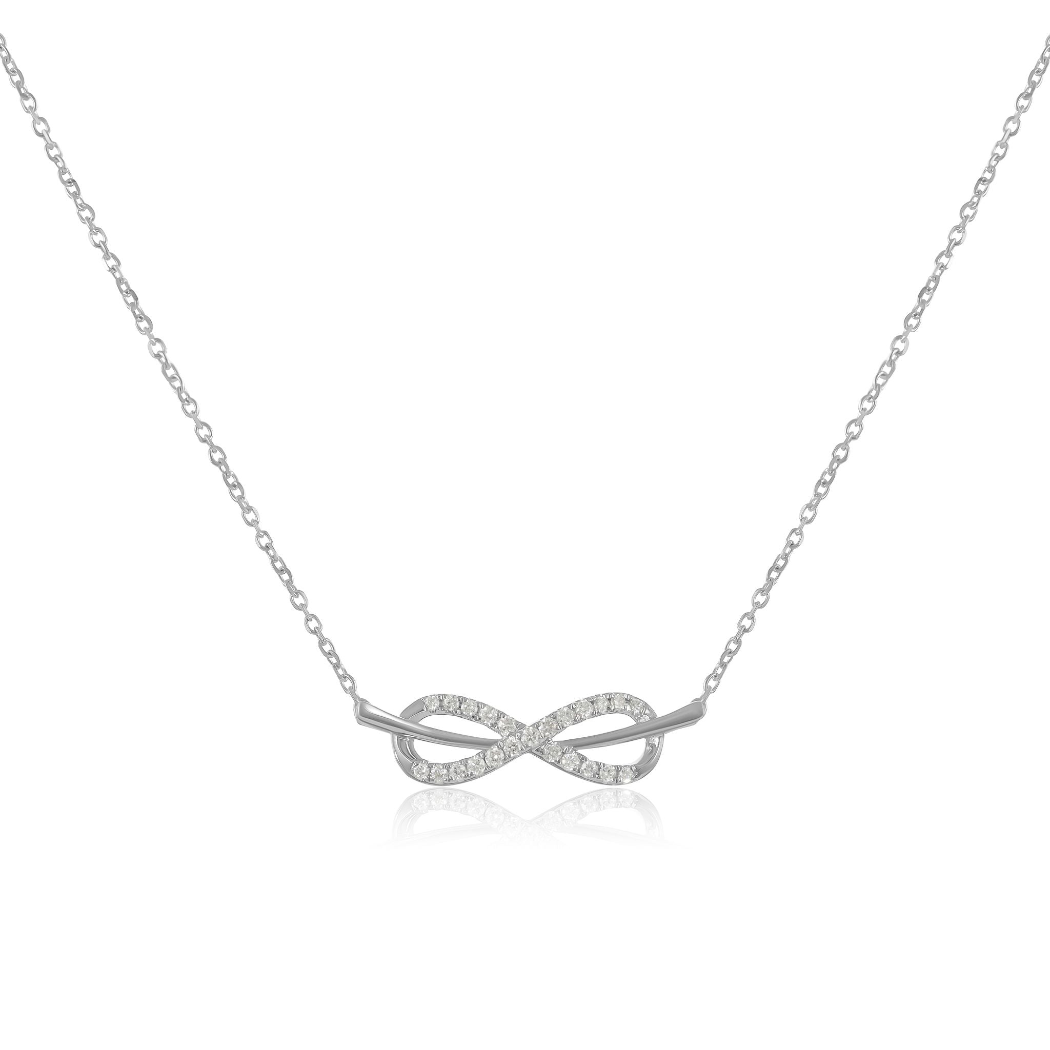 An Icon of Beauty 18 Carat White Gold Necklace A Jewel to Treasure Forever