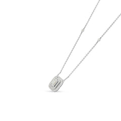 Sculpted for Life’s Special Moments 18 Carat White Gold Necklace For Timeless Love and Elegance