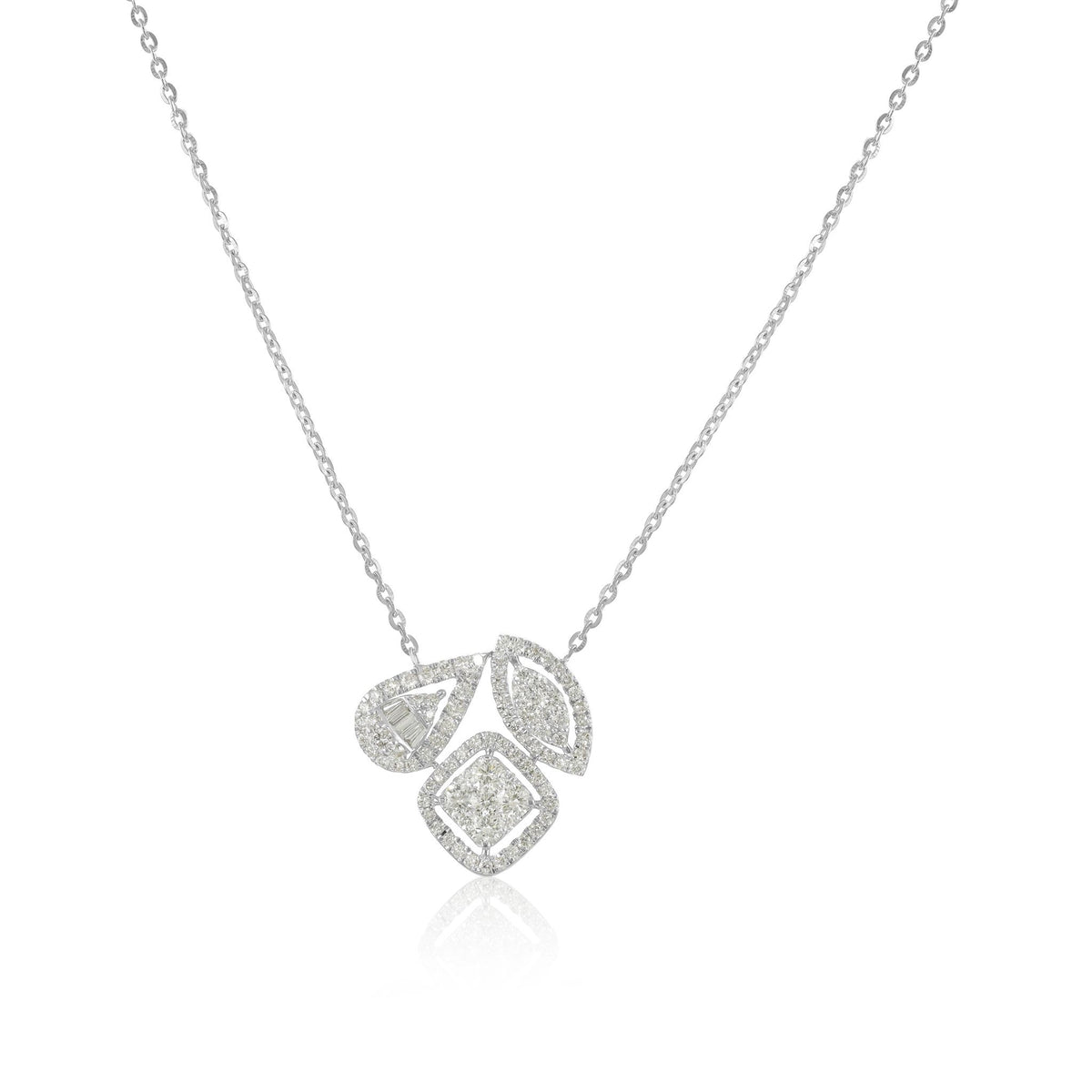 Crafted for Timeless Memories 18 Carat White Gold Necklace For Those Who Appreciate True Elegance