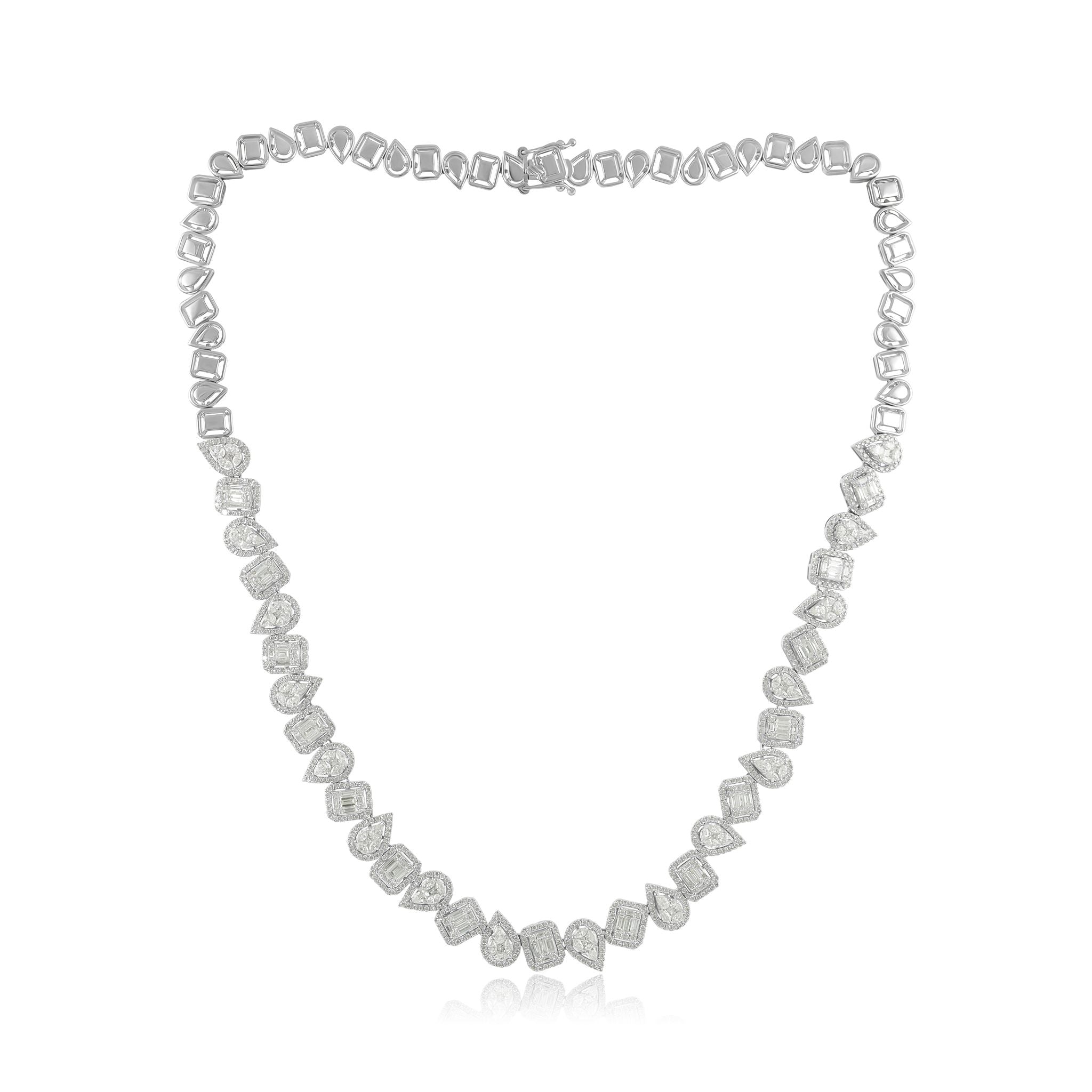 Sculpted with Love and Grace 18 Carat White Gold Necklace Perfect for Every Occasion