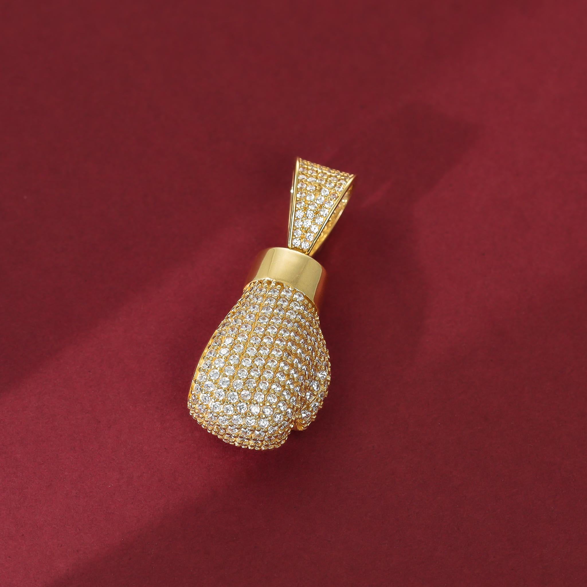 A Celebration of Refinement 9 Carat Gold Pendant For the Modern-Day Icon