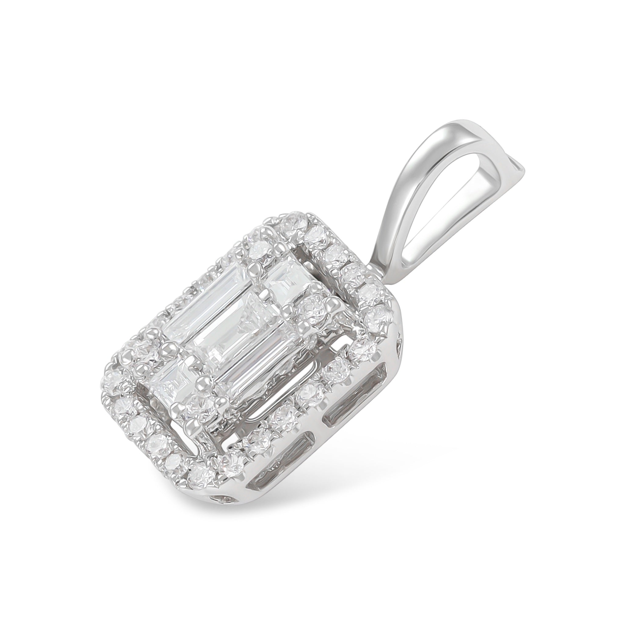 Elevating Classic Elegance 18 Carat White Gold Pendant A Reflection of Your Inner Grace