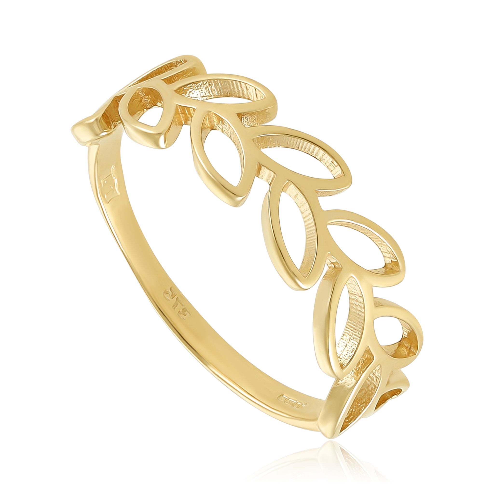 A Testament to Grace and Craft 9 Carat Gold Ring Inspired by a Legacy of Beauty