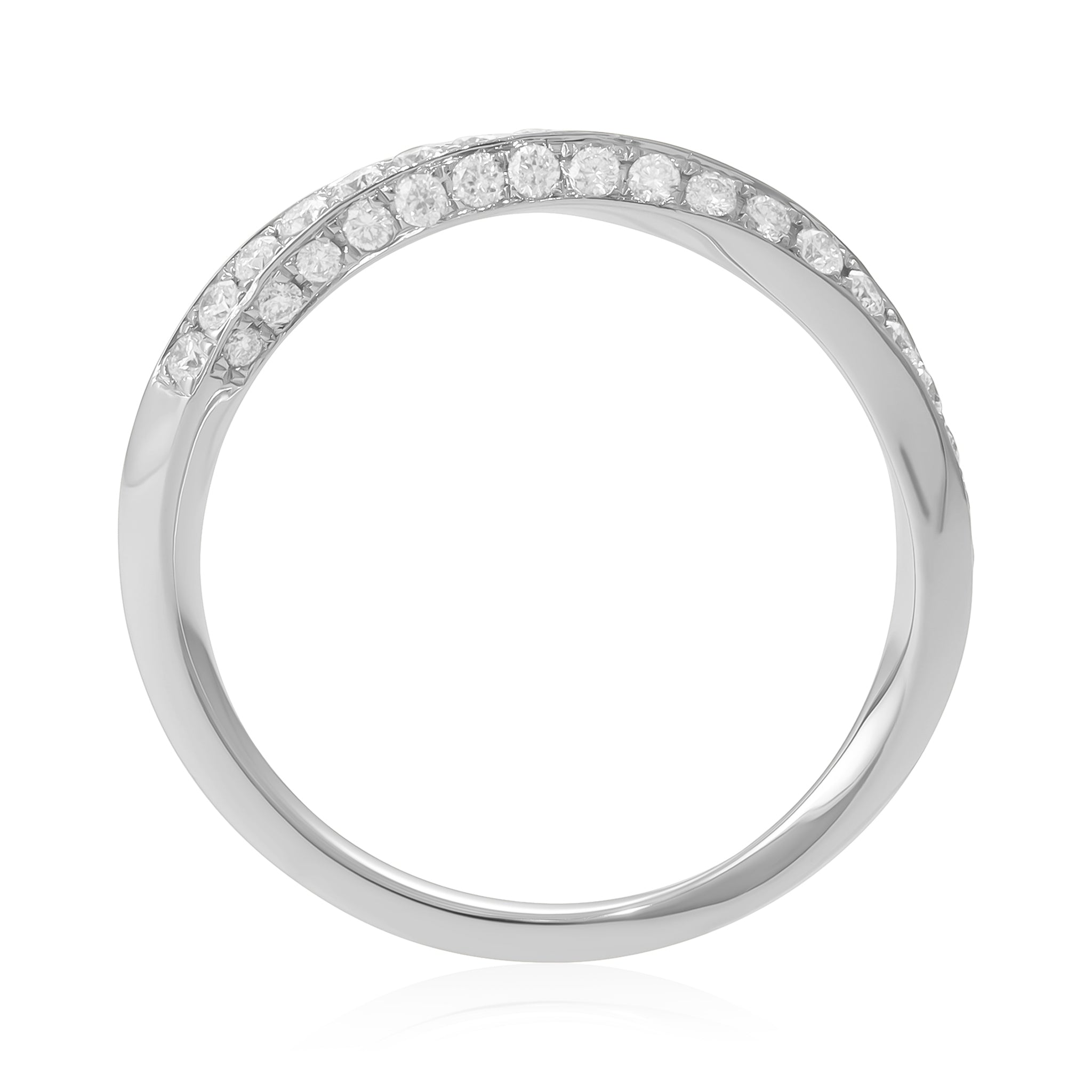 Timelessly Refined 18 Carat White Gold Ring A Tribute to Your Personal Style